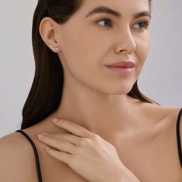 Пусеты Diamant 94-122-02251-1_s вес 1.4 г серебро, фианит купить,NaN