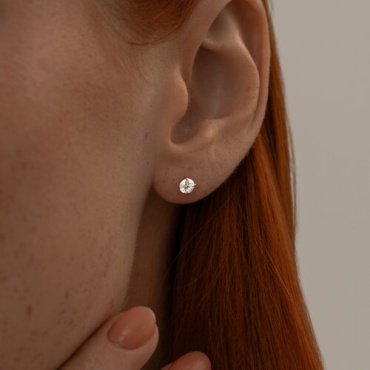 Пусеты SOKOLOV 93021160 вес 0.98 г серебро, фианит купить,NaN