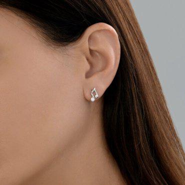 Серьги Diamant 94-122-02285-1 вес 1.75 г серебро, фианит купить,7306