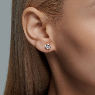 Пусеты Diamant 51-122-02228-1 вес 1.77 г золото, фианит купить,147099