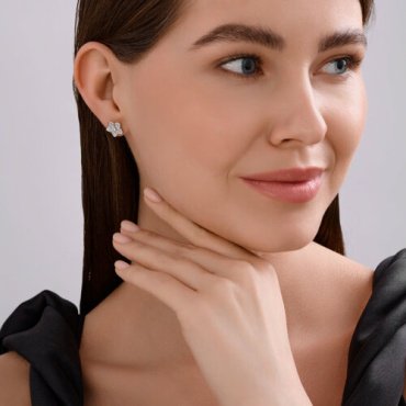 Пусеты Diamant 51-122-02838-1_s вес 2.39 г золото, фианит купить,239385