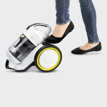 Пылесос Karcher VC 3 Plus 1.198-050.0 белый
