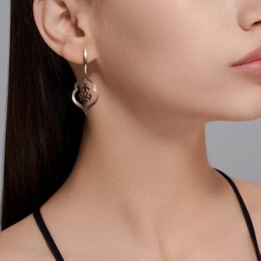 Серьги Diamant 53-121-02108-2 вес 3.09 г золото, без вставок купить,248392