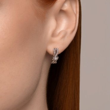 Серьги SOKOLOV 1022241-3 вес 3.25 г золото, бриллиант купить,757480