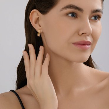 Серьги Diamant 51-120-02876-1 вес 2.76 г золото, без вставок купить,307800