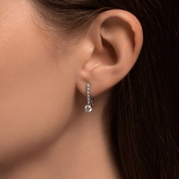 Серьги Diamant 52-220-02416-1 вес 2.25 г золото, бриллиант купить,2022842