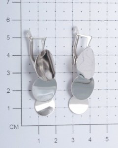 Серьги Красная пресня 3302662Д вес 5.3 г серебро, без вставок купить,26999