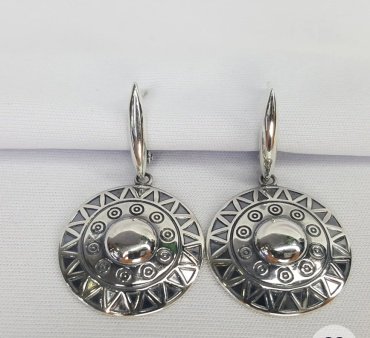 Серьги Красная пресня 33013018 вес 5.7 г серебро, без вставок купить,29754