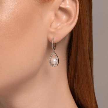 Серьги SOKOLOV 94026607 вес 5.14 г серебро, жемчуг, фианит купить,NaN
