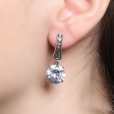 Серьги Красная пресня 3387798 вес 8 г серебро, фианит купить,29999
