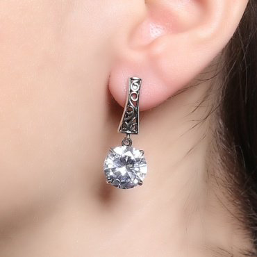 Серьги Красная пресня 3387798 вес 8 г серебро, фианит купить,29999