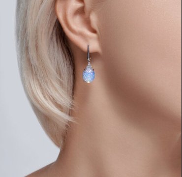 Серьги Diamant 94-321-01837-1 вес 4.44 г серебро, опал, фианит купить,NaN