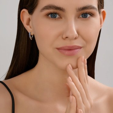 Серьги Diamant 94-120-02262-1 вес 3.13 г серебро, фианит купить,NaN