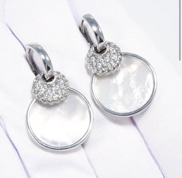Серьги Diamant 94-321-02303-1 вес 6.69 г серебро, фианит, перламутр купить,45090