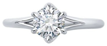 Кольцо Diamant 52-210-02401-1_175 размер 17.5 вес 2.34 г золото, бриллиант купить,665636