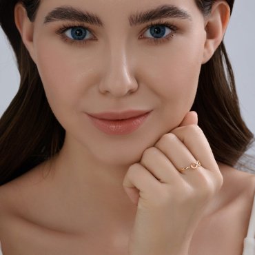 Кольцо Diamant 51-210-02870-1_165 размер 16.5 вес 0.97 г золото, бриллиант купить,128660