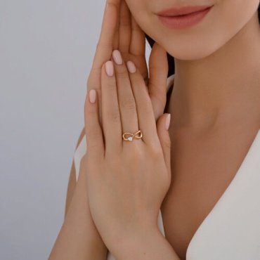 Кольцо Diamant 51-110-02865-1_175 размер 17.5 вес 1.88 г золото, фианит купить,NaN