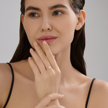 Кольцо Diamant 51-110-02873-1_175 размер 17.5 вес 1.17 г золото, фианит купить,93600