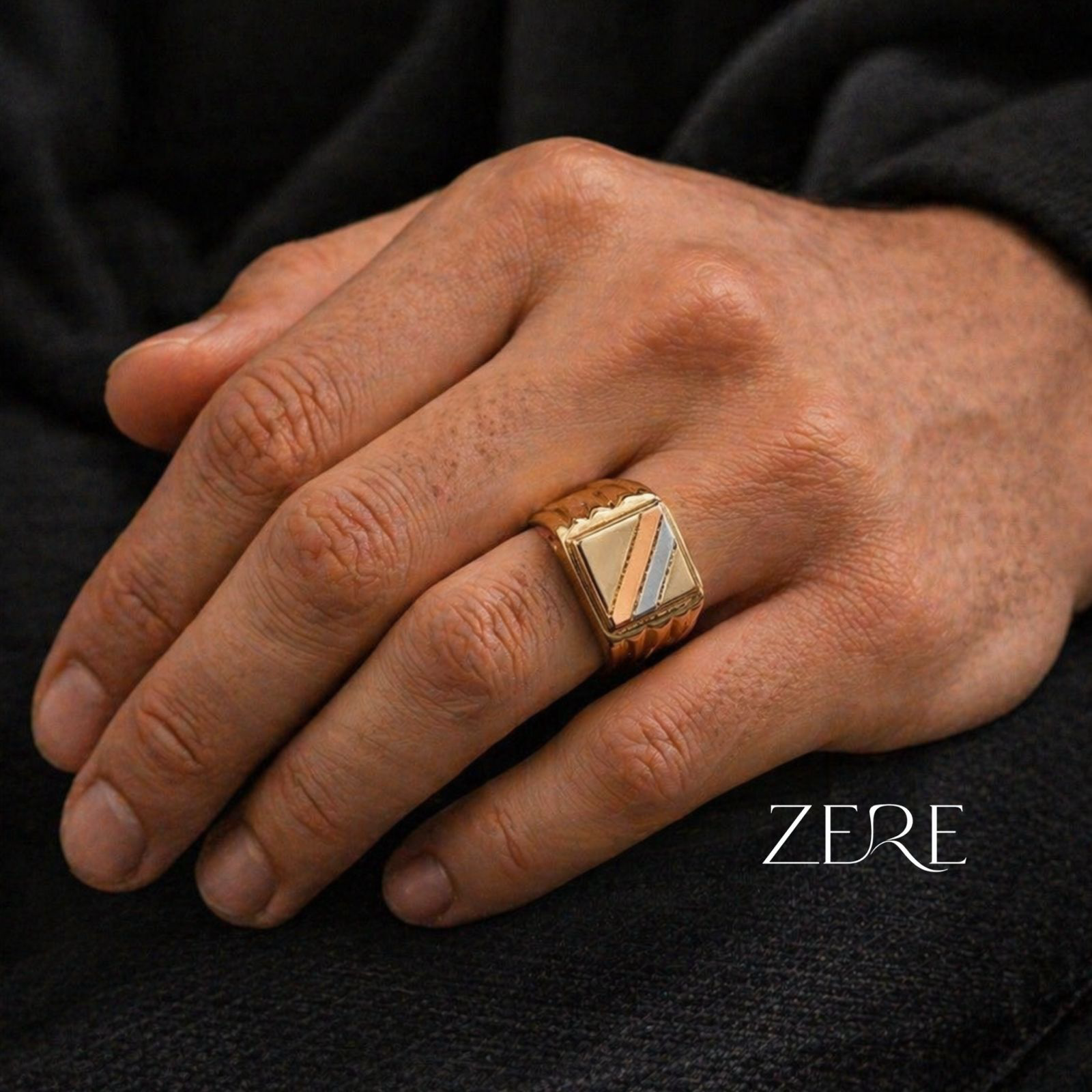 Перстень Zere двухцветный 20.5р 3.33гр купить,284340