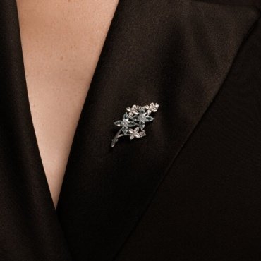 Брошь Diamant 94-340-02061-1 вес 2.72 г серебро, топаз, фианит купить,28000