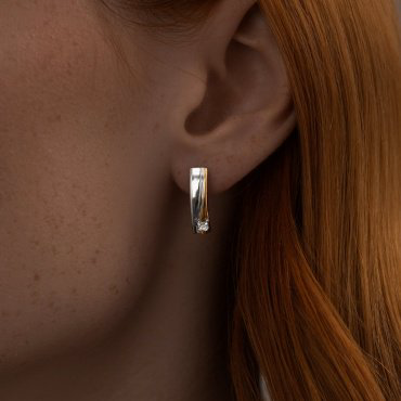 Серьги SOKOLOV 87020049 вес 2.63 г серебро, бриллиант купить,35910