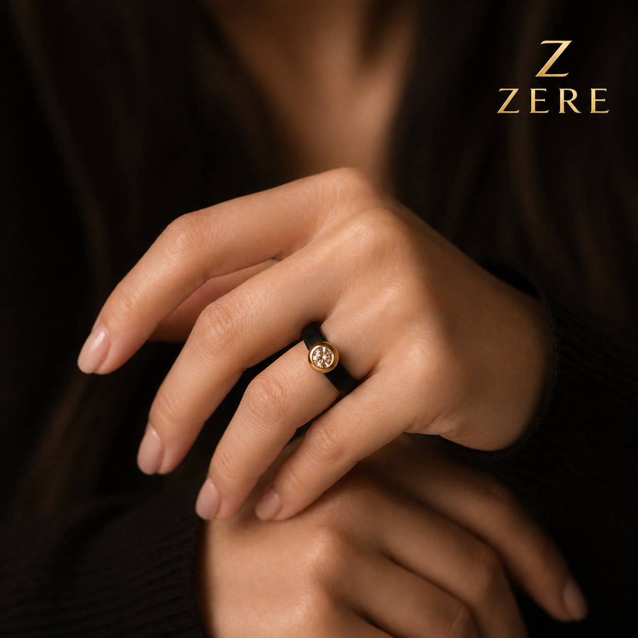 Кольцо Zere чёрное с камнем 18/19р 0.6гр купить,49300