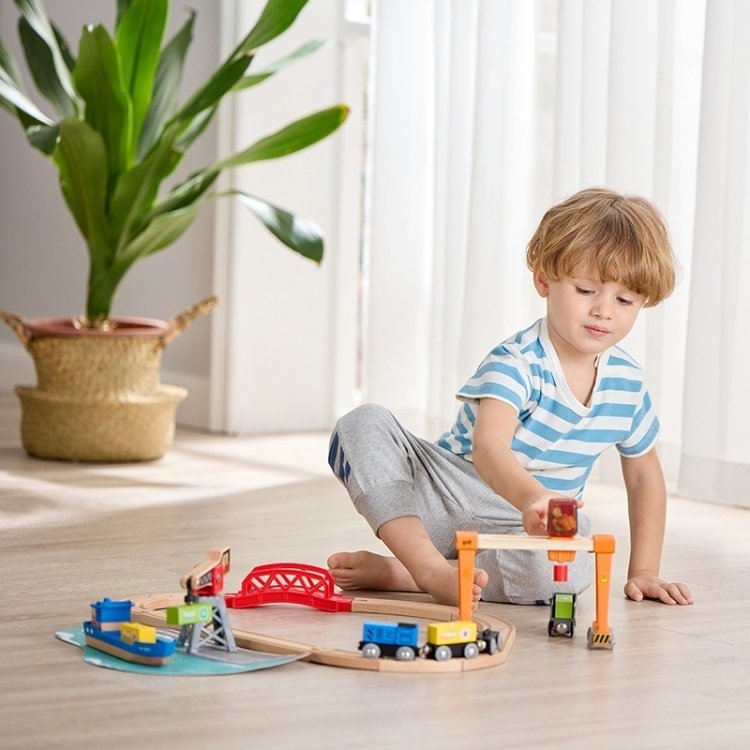 Hape Железная дорога E3791_HP, пластик, мультиколор купить,NaN