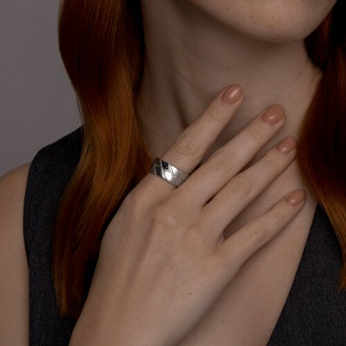 Кольцо Diamant 94-110-02157-1_20 размер 20 вес 8.2 г серебро, фианит купить,31165