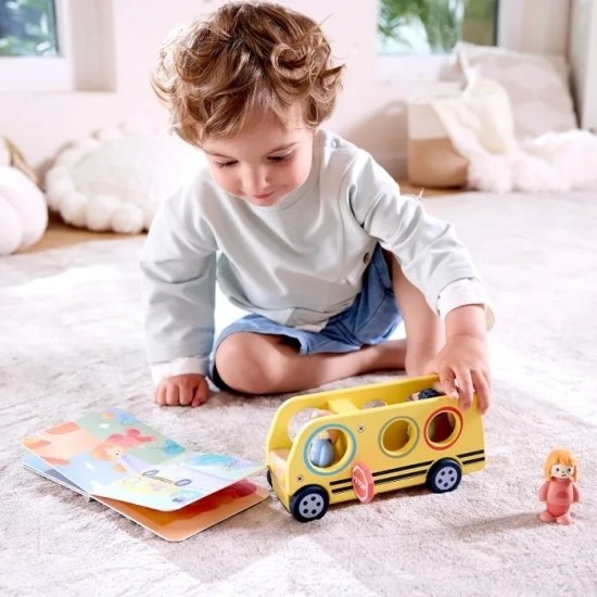 Набор Hape Игровой набор "Играем вместе" Школьный автобус купить,NaN