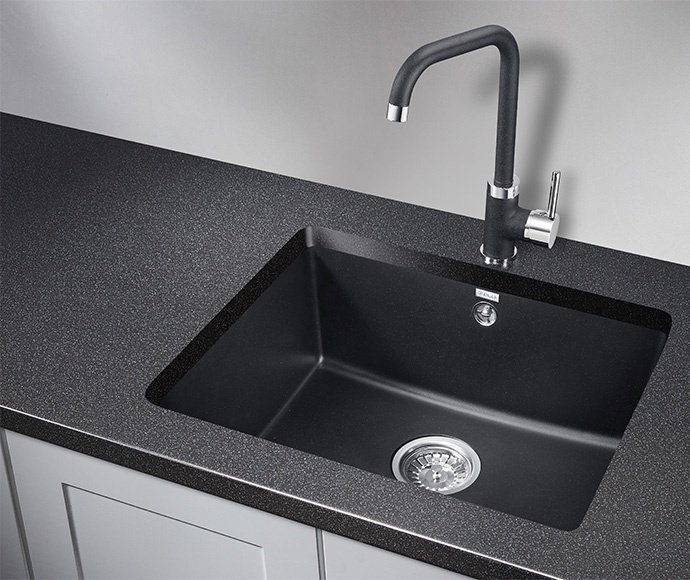 Кухонная мойка GRANULA 5551 56х46х19 см, кварцевый песок, тон шварц