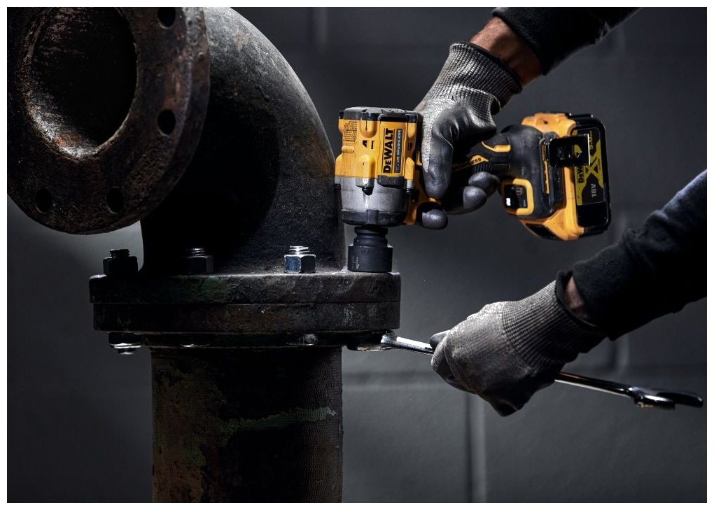 DeWALT гайковерт DCF922NT-XJ 18 В купить,142360