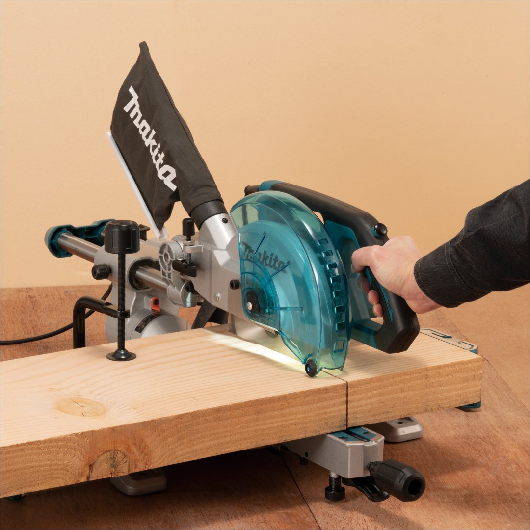 Пила торцовочная Makita LS0816F купить,209660