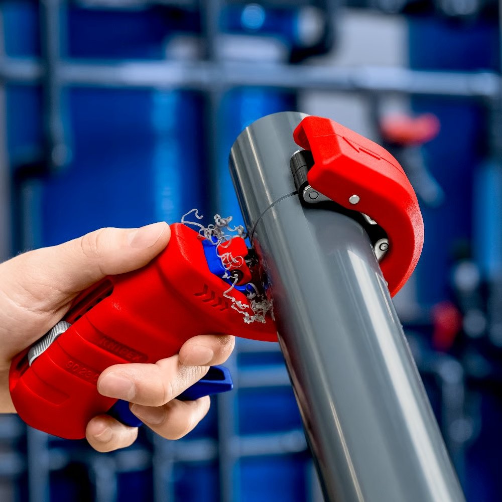Knipex труборез роликовый 90 23 02 BK ручной