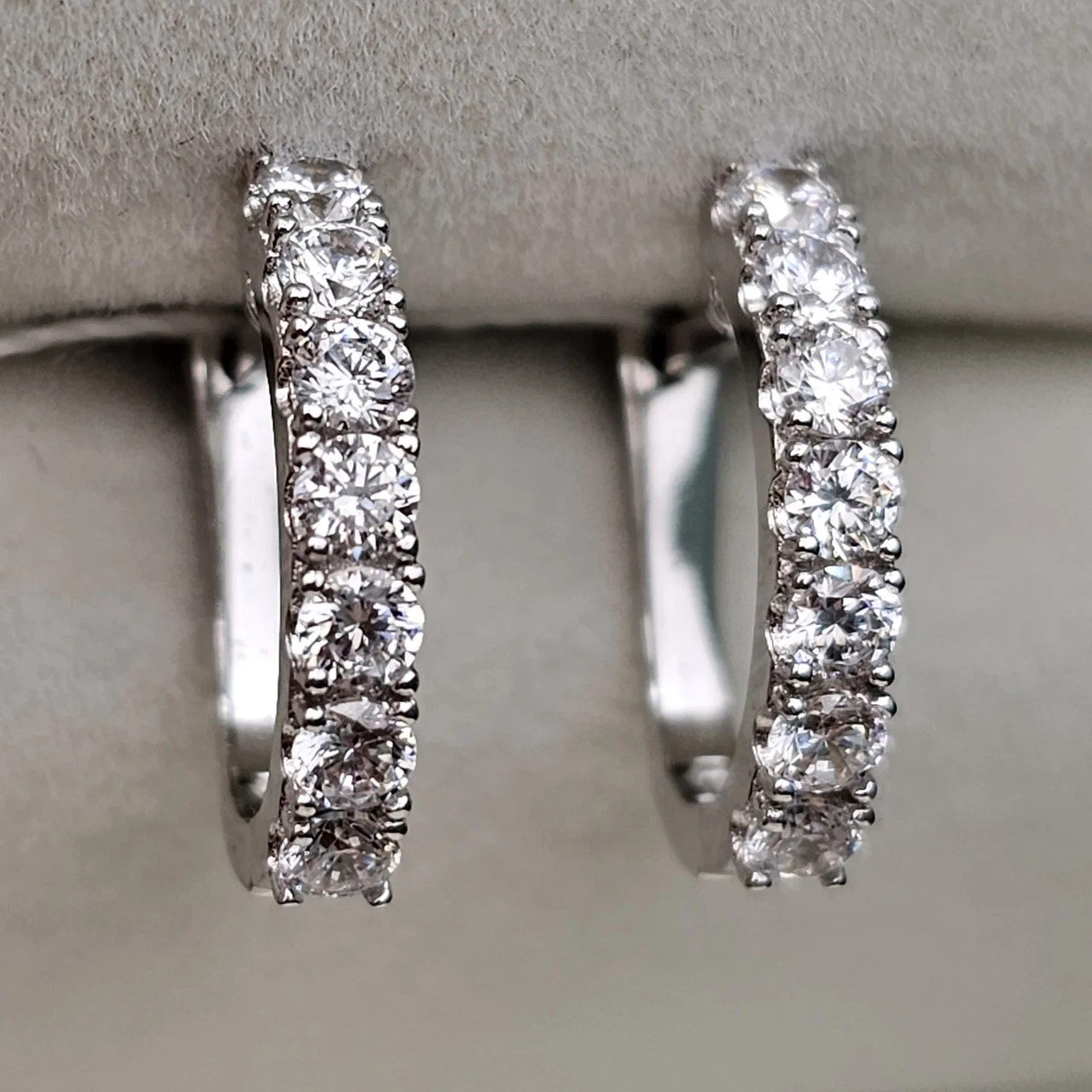 Серьги Deimantas 110527581 3,07гр. купить,NaN