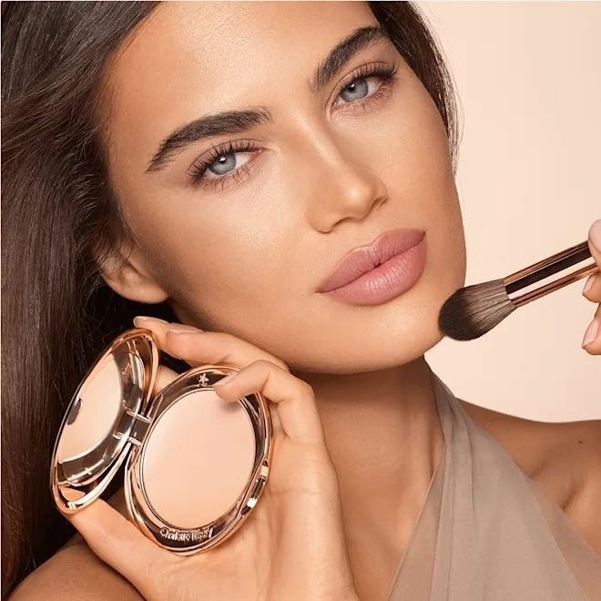 Пудра Charlotte Tilbury AirBrush Flawless Finish Powder сухая Fair Pale светло-бежевый купить,NaN