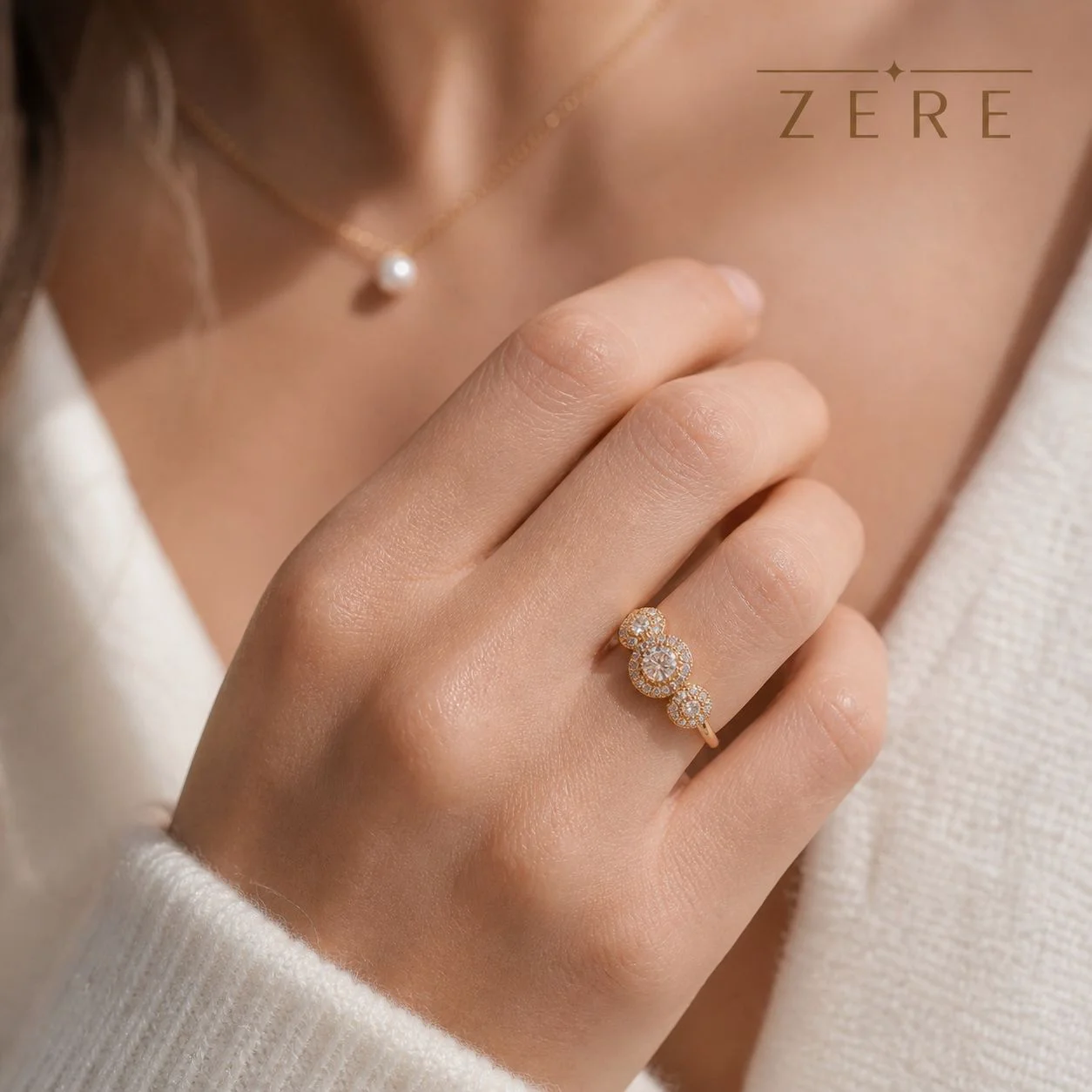 Кольцо Zere ZR010521 золото 2.21гр 17.5р купить,179150