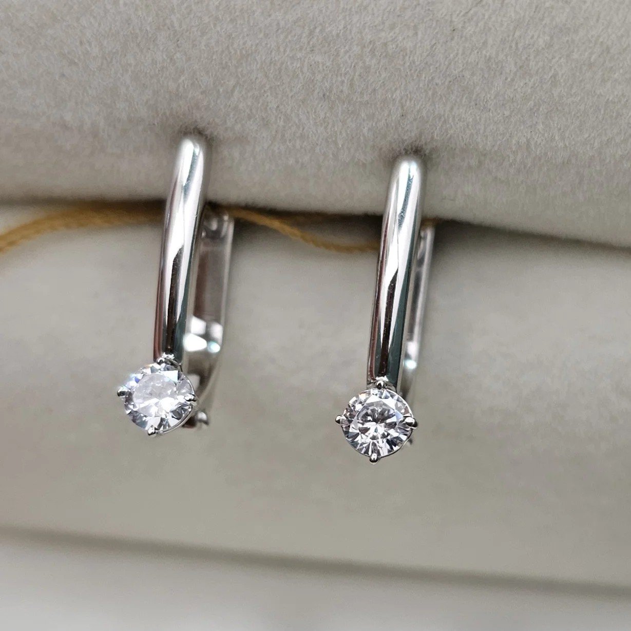 Серьги Deimantas 110527569 2,49гр. купить,NaN