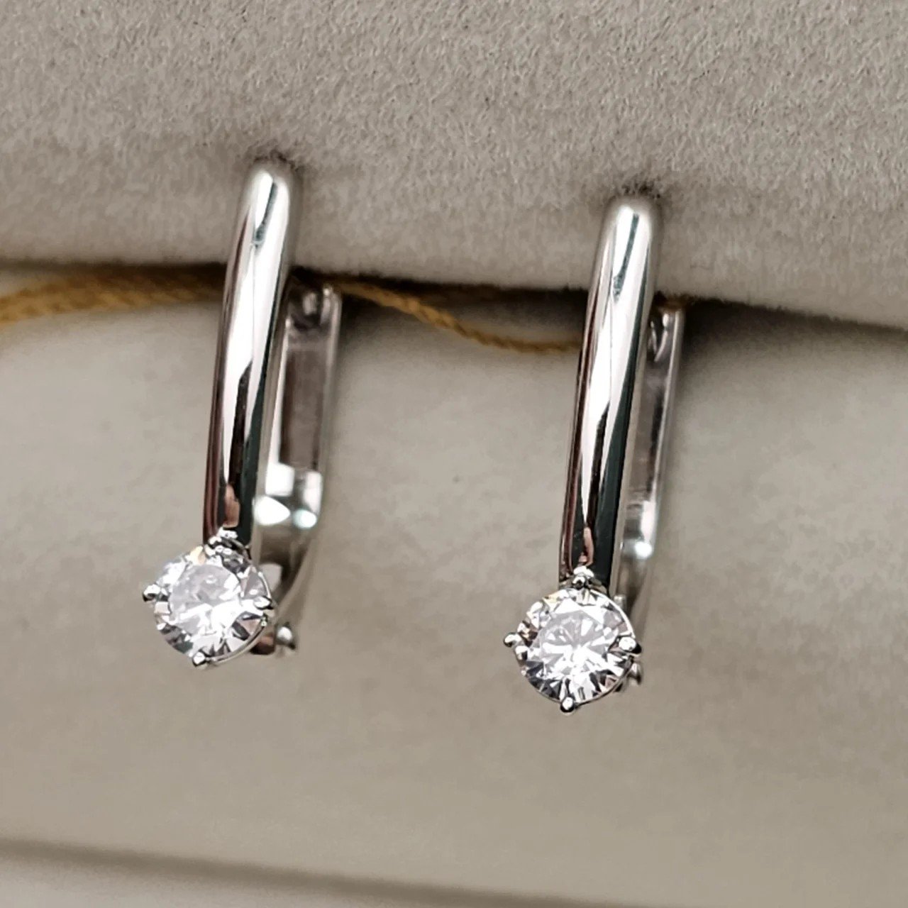 Серьги Deimantas 110527569 2,49гр. купить,NaN