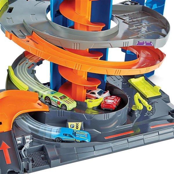 Игровой набор Hot Wheels City Мега гараж 2021 купить,NaN