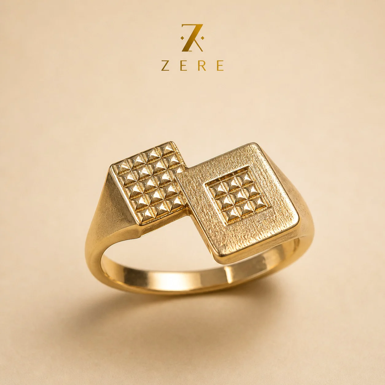 Кольцо Zere ZR030506 золото 2.2гр 19р - ForteMarket Кольцо Zere ZR030506 золото 2.2гр 19р купить,184000