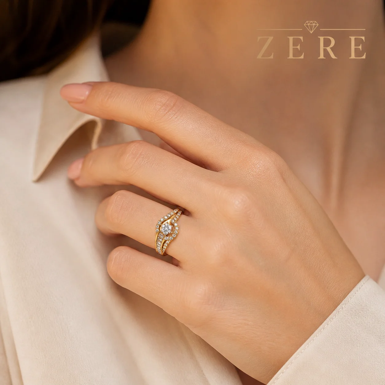 Кольцо Zere ZR030532 золото 2.9гр 17.5р купить,248050