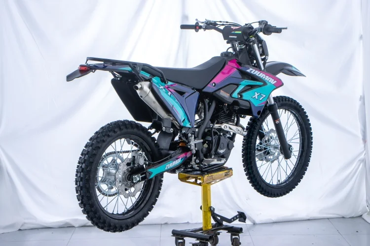 Мотоцикл Zuumav X7 CB250 черно-синий купить,NaN