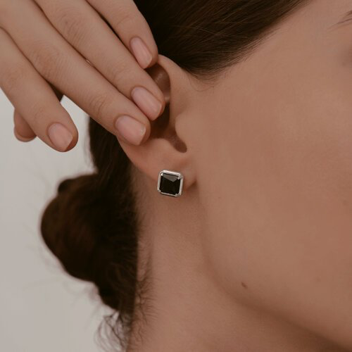 Серьги Diamant 94-322-01915-1 вес 2.22 г серебро, оникс купить,42623