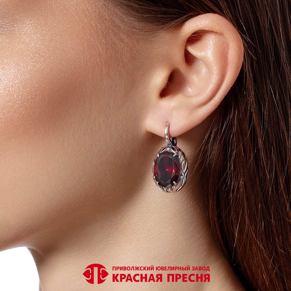 Серьги Красная пресня 33816080-18 вес 11.6 г серебро, фианит купить,28509
