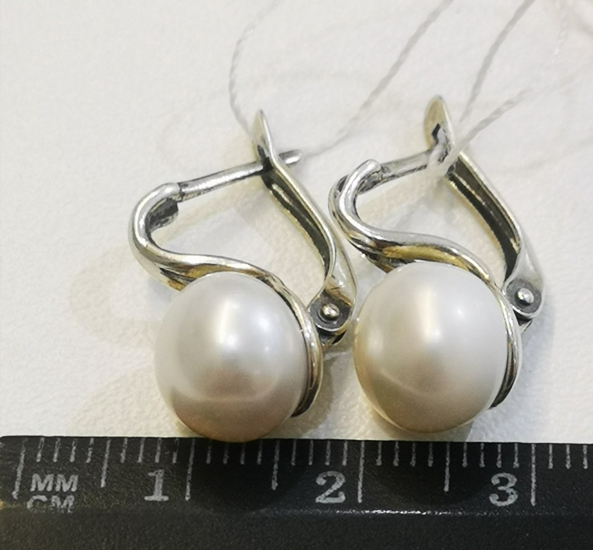 Серьги Красная пресня 3338306 вес 5 г серебро, жемчуг купить,45000
