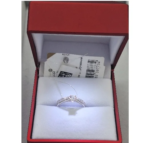Кольцо Атолл б10461 18р 1.6гр купить,159900