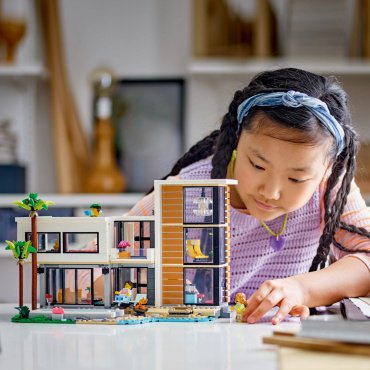 LEGO Современный дом Creator 31153, деталей 939 шт купить,0