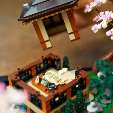 LEGO Тихий сад 10315, деталей 1363 шт купить,NaN