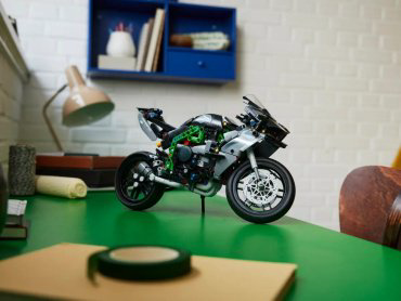LEGO Техник Мотоцикл Kawasaki Ninja H2R 42170, деталей 643 шт купить,NaN