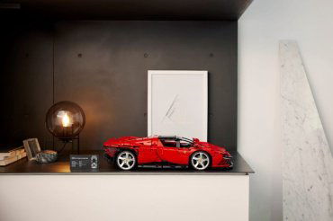 LEGO Technic Ferrari Daytona SP3 42143, деталей 3778 шт купить,NaN